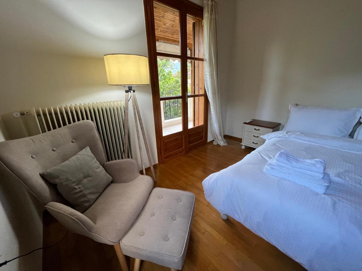 Villa Lemon Tree House à Leonídion Extérieur photo